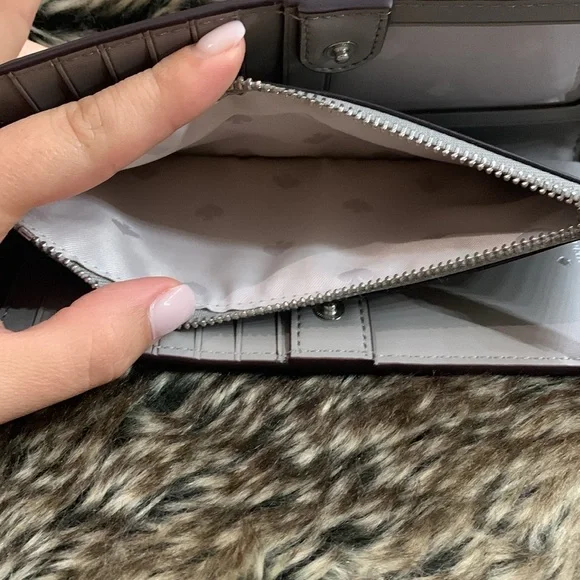 Kate Spade Pewter Grey Wallet-NWOT - Picture 4 of 12